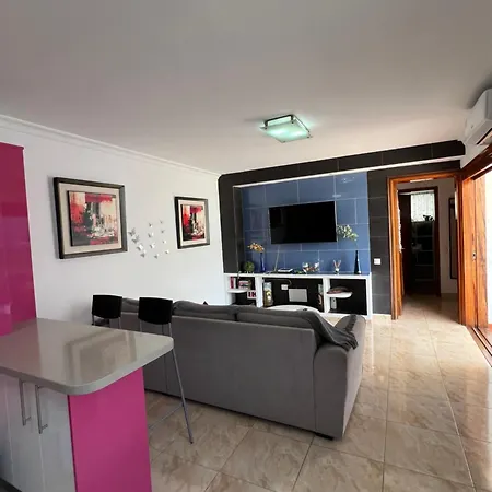 Lovely 2 With Big Terrace In Puerto Rico Apartment