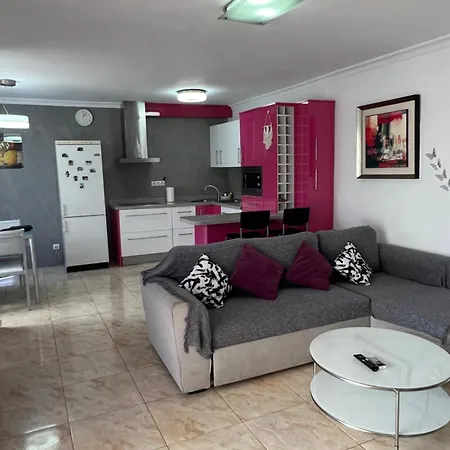 Appartamento Lovely 2 With Big Terrace In Puerto Rico