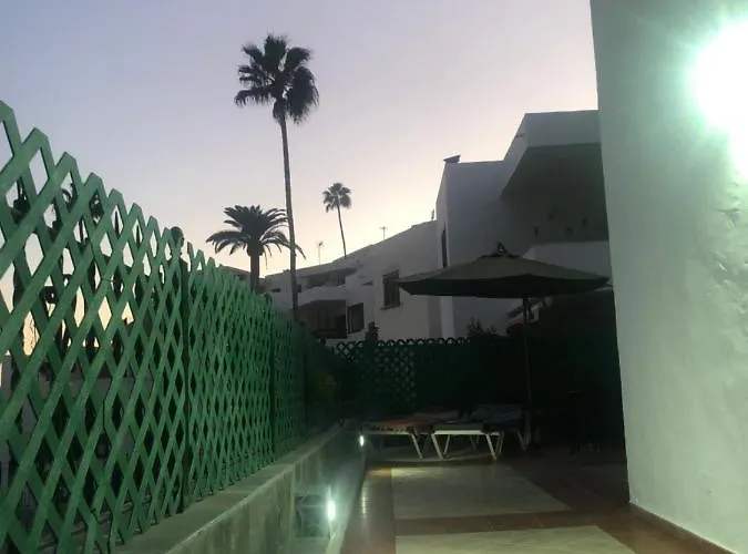 Lovely 2 With Big Terrace In Puerto Rico Apartment *