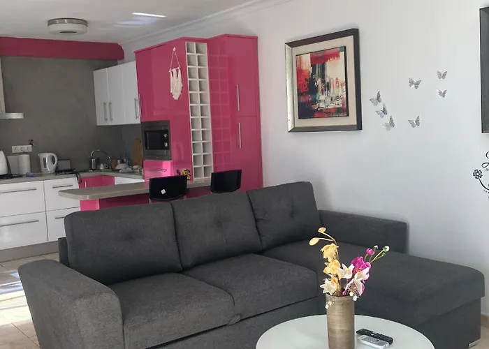 Lovely 2 With Big Terrace In Puerto Rico Apartment